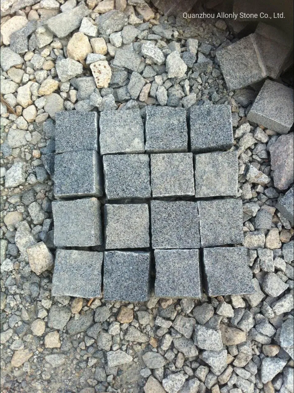 Granite Rough Blocks Natural Split G654 Cobble Stone for Garden Stone